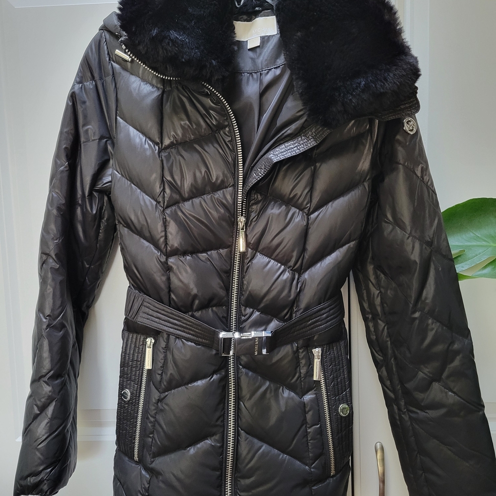 Michael Kors Black Quilted Puffer Coat with Detachable Faux Fur Collar
